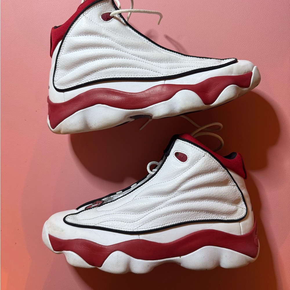 Jordan Kids Red and White Sneakers